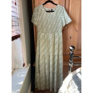 Zattcas | Green/Cream Floral High Neck Smocked Maxi Dress | Large